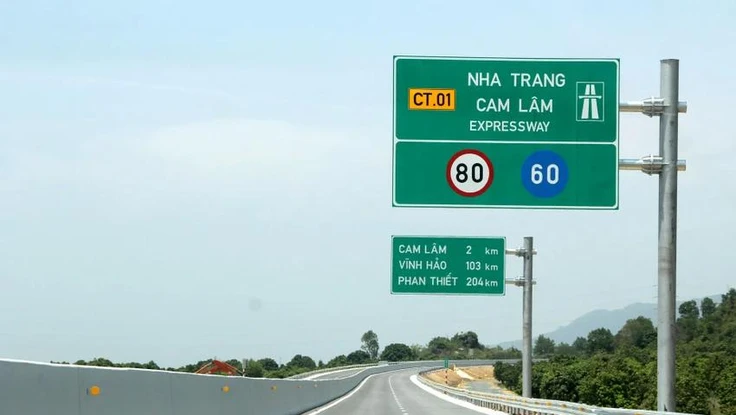 Cao tốc Đà Nẵng - Quảng Ngãi và Nha Trang - Cam Lâm chậm khắc phục tồn tại