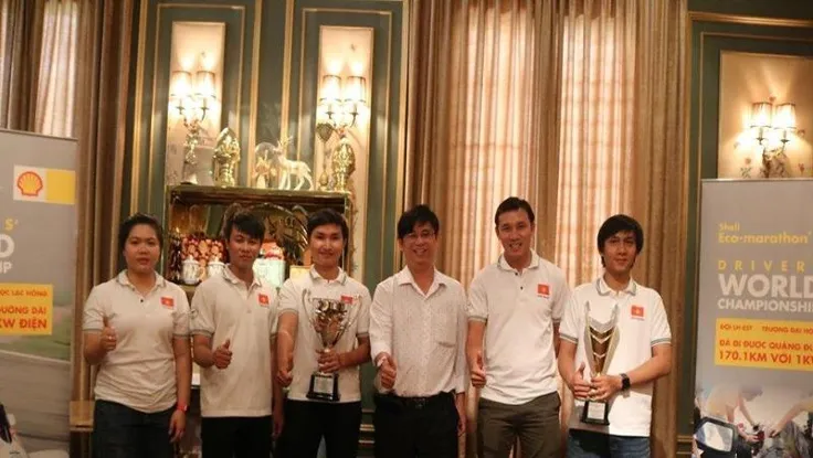 Đội Việt Nam đầu tiên vào chung kết Tay đua vô địch thế giới