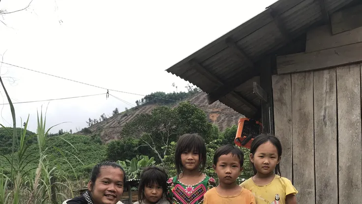 Dự án 'Nuôi Em' lên tiếng về nghi vấn bớt xén tiền từ thiện