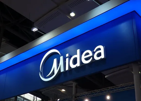 Midea Group mua lại mảng điện tử gia dụng của Toshiba