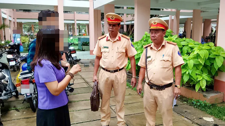 CSGT An Giang yêu cầu 175 phụ huynh ký cam kết không giao xe cho học sinh