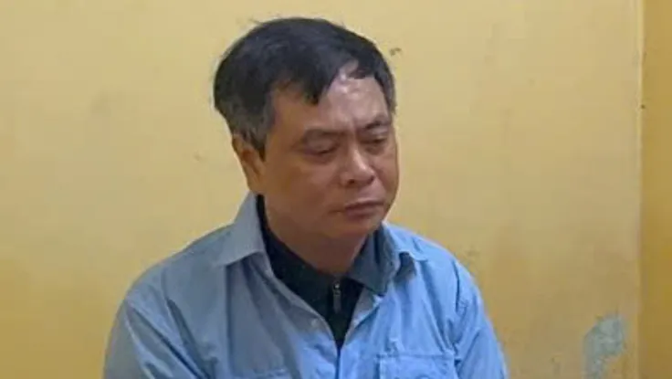 Khởi tố hiệu trưởng Trường Cao đẳng Du lịch Hà Nội ‘ăn chặn’ tiền A80 của sinh viên 