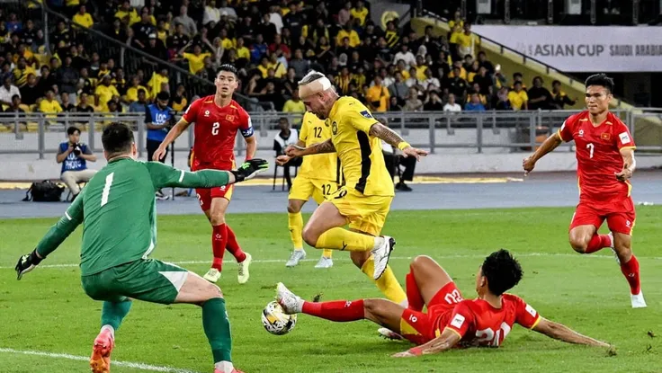 AFC làm rõ thực hư VFF nộp đơn khiếu nại LĐBĐ Malaysia 1 FAM tiết lộ VFF và Nepal đồng khiếu nại 7 cầu thủ nhập tịch 'lậu' của Malaysia | Báo Pháp Luật TP. Hồ Chí Minh