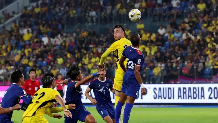 Cầu thủ Nepal không có lương, không thi đấu, sao chống nổi Malaysia 