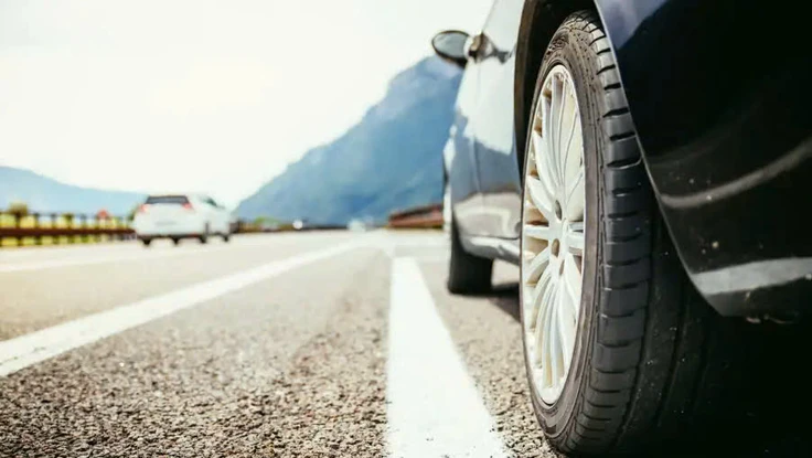 6 mẹo đơn giản giúp bạn lái xe giỏi hơn ngay lập tức