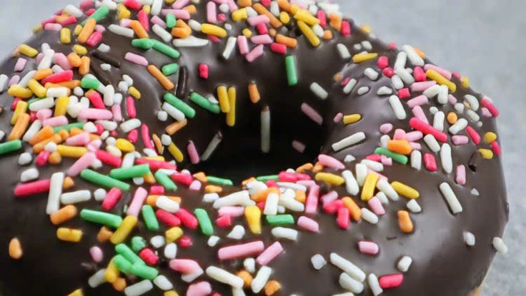 Sự thật bất ngờ: Càng ăn kiêng khắt khe càng dễ thèm đồ ngọt