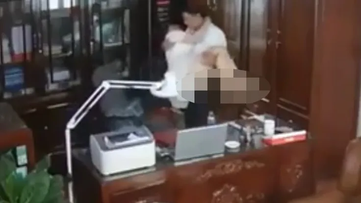 Thông tin mới về người đàn ông trong clip 'gần gũi' với nhiều phụ nữ ở Ninh Bình