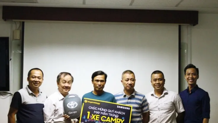 Thế Giới Di Động trao Camry 1,1 tỷ đồng cho khách hàng