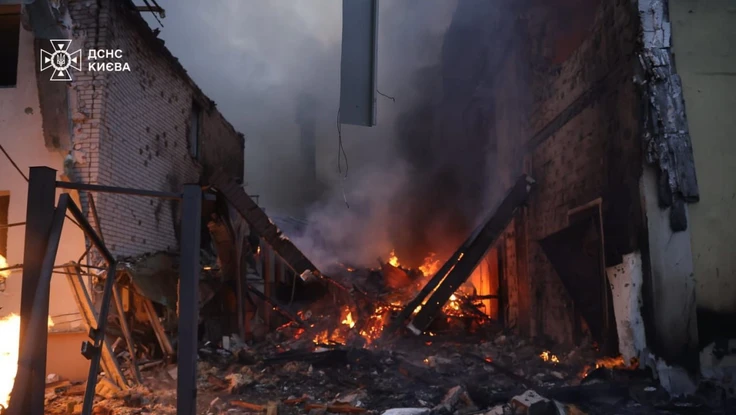 Chiến sự Nga-Ukraine 28-12: Ngày ‘địa ngục’ ở thủ đô Kiev; Ukraine bác tuyên bố Nga kiểm soát các mặt trận chủ lực