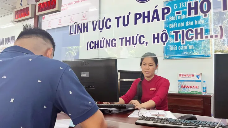 36 xã phường mới ở Bình Dương bắt đầu ‘chạy’, bảng tên đã được đổi