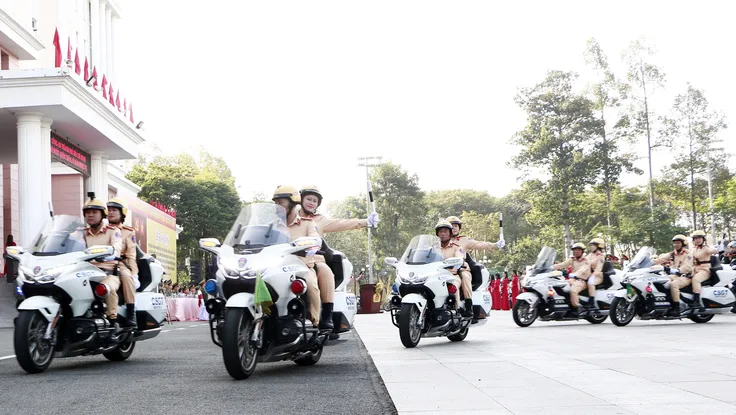 Công an TP.HCM ra quân cao điểm trấn áp tội phạm, bảo đảm ANTT Tết Bính Ngọ