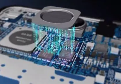 Đối thủ Zenfone 2 giảm giá còn 160 USD