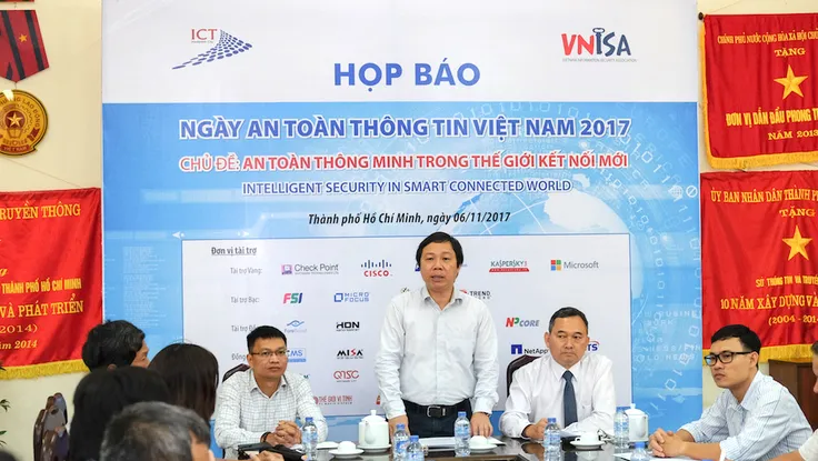 An toàn thông minh trong thế giới kết nối mới