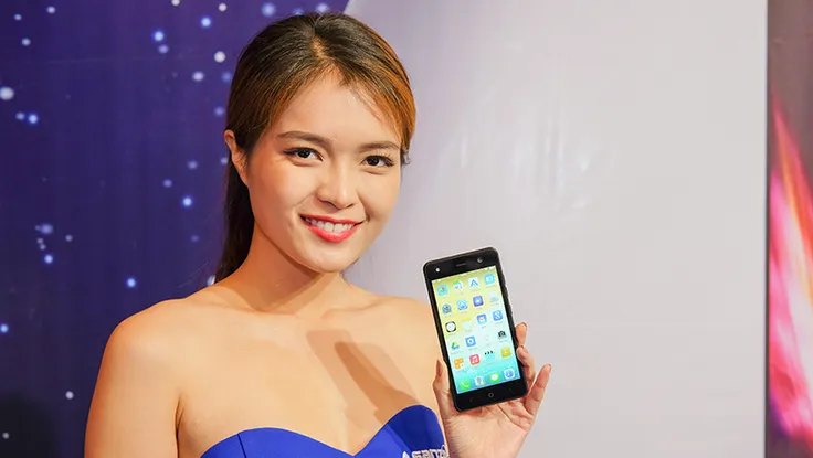 Asanzo bất ngờ trình làng 2 mẫu smartphone giá siêu rẻ