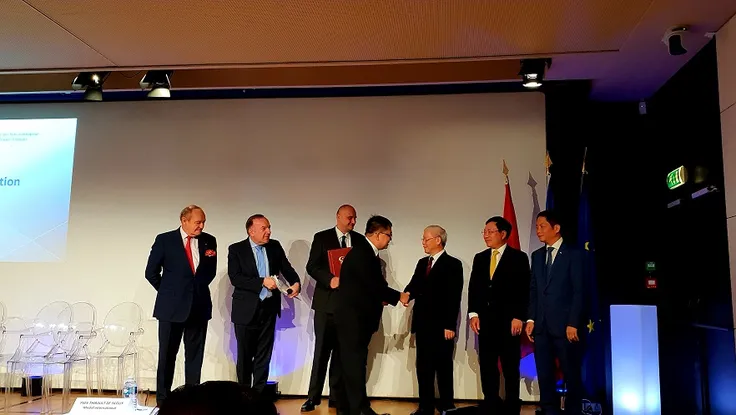 FPT hợp tác cùng Airbus phát triển dữ liệu hàng không