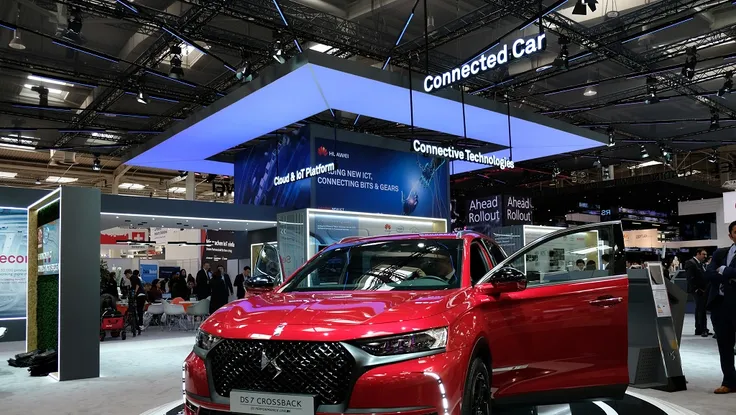 Lộ diện xe hơi thông minh kết nối công nghệ đám mây