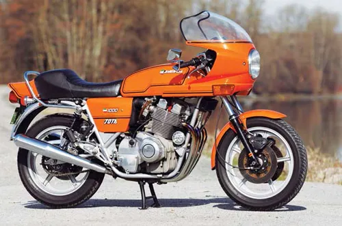 Bạn có biết ý nghĩa của những mẫu xe mô tô đình đám?