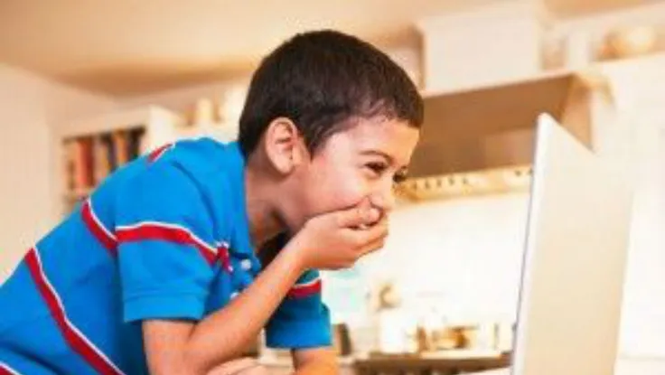 Làm sao hạn chế thời gian con chơi máy tính?