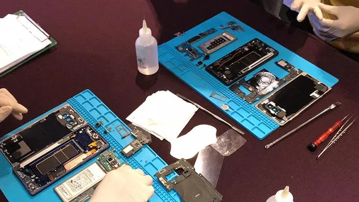 Di Động Việt mổ bụng soi nội thất ngàn đô của Galaxy Note 9