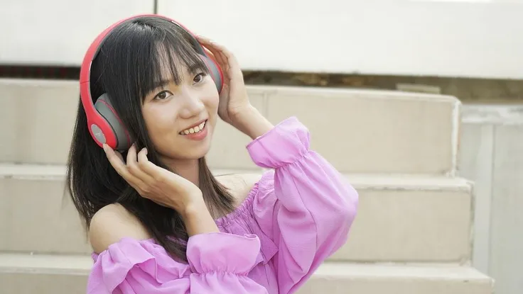 Đánh giá nhanh mẫu tai nghe không dây SoundMax BT-700