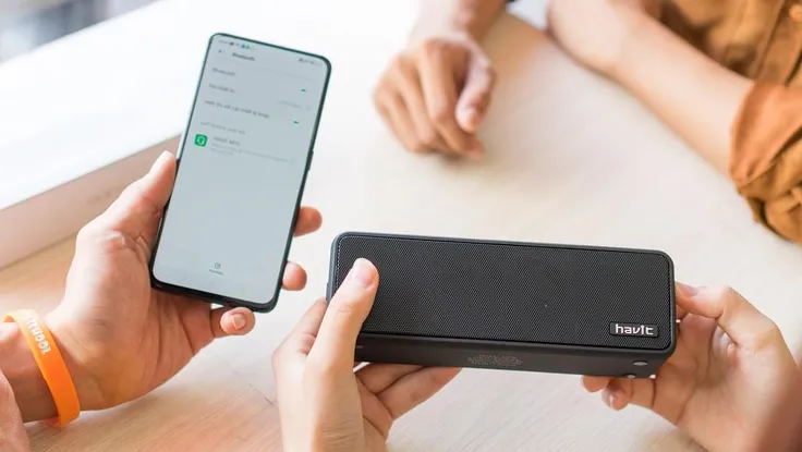 OPPO Reno 'vây cá mập' chính thức lên kệ