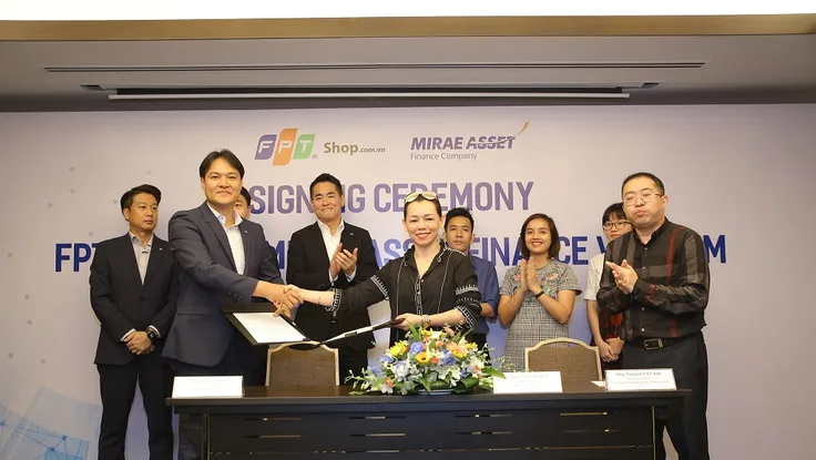 Áp dụng công nghệ, rút ngắn thời gian khi mua sắm trả góp