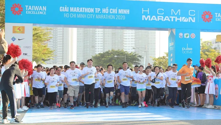 HCMC Marathon 2020 thu hút hơn 9.000 người tham dự