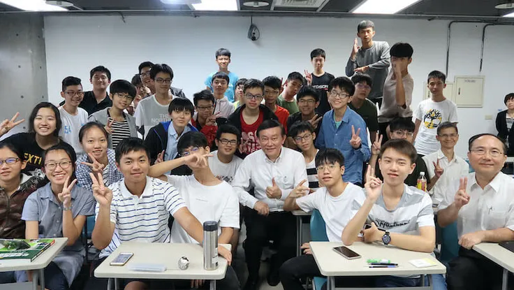 IBM ra mắt mô hình giáo dục miễn phí trong mùa dịch COVID-19