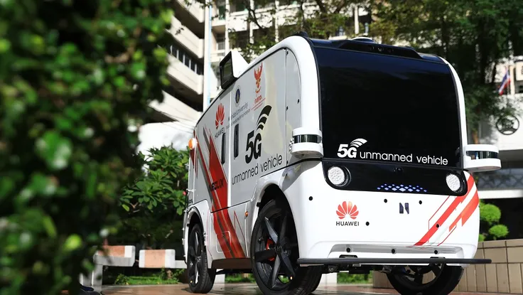 Ngành y tế Thái Lan thử nghiệm xe điện không người lái 5G
