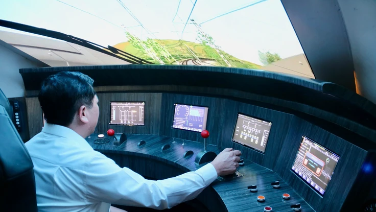 Toàn cảnh Phòng mô phỏng điều khiển và khai thác đường sắt tốc độ cao