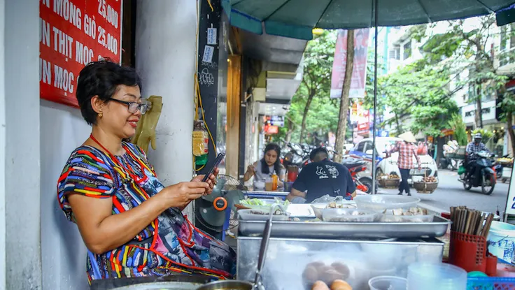 Smartphone 600 ngàn đồng được bán ra thị trường