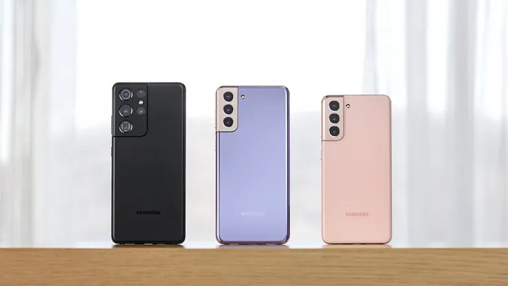 Galaxy S21 series bất ngờ lộ diện với cụm camera độc đáo