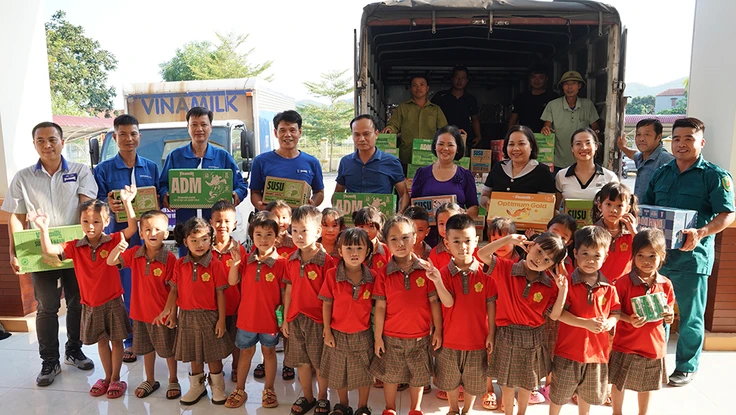 Bạn góp một – Vinamilk góp một: ‘Hành trình vượt thiên tai, tiếp bước tương lai’