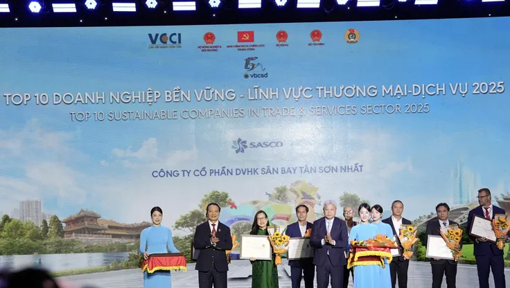 SASCO được vinh danh ‘Ngôi sao CSI’ và 10 năm liên tiếp Top 10 Doanh nghiệp Phát triển bền vững