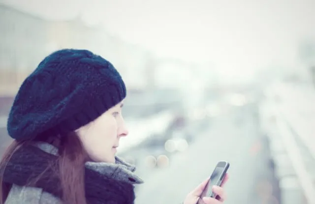 Giúp smartphone không bị 'đột tử' khi trời rét