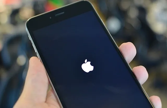 Trang web 'độc' khiến smartphone tự khởi động lại