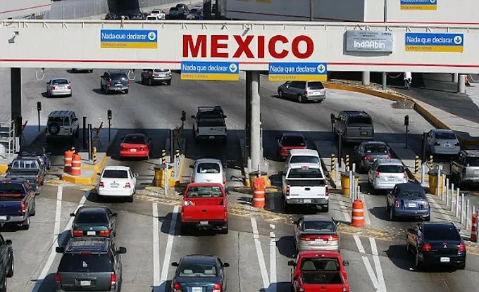 Uber mở dịch vụ hộ chiếu chở khách đi nước ngoài