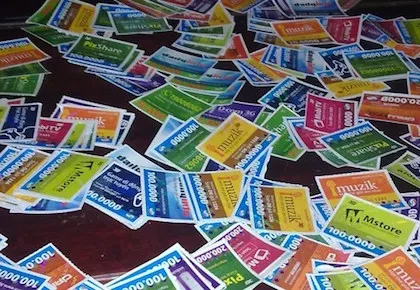 Người dùng Facebook được tặng thẻ cào 500.000 đồng?