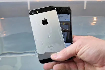 iPhone SE cũng được trang bị tính năng chống nước?