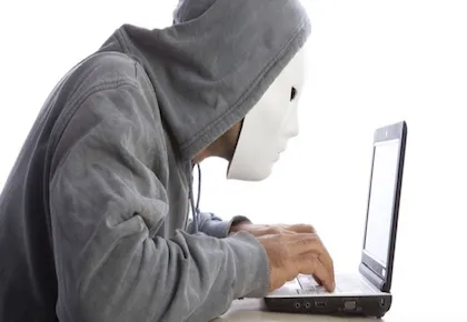 Tin tặc 16 tuổi tấn công dịch vụ Steam