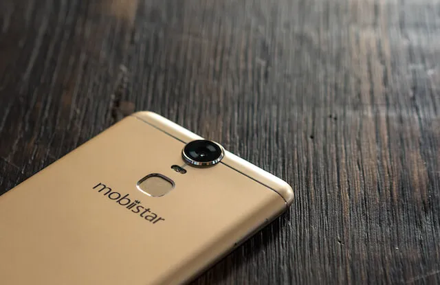 Smartphone thương hiệu Việt giảm sốc 1 triệu đồng