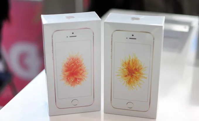 Vài cách để phát hiện iPhone SE giả 