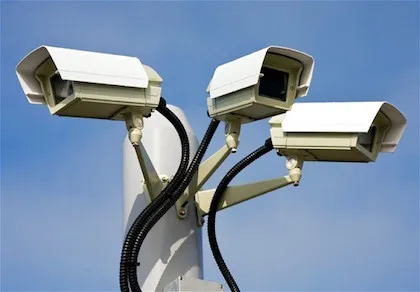 Tấn công ngân hàng bằng hệ thống camera an ninh