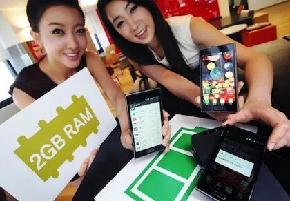 ‘Đấu đá’ kịch liệt trong phân khúc smartphone tầm trung