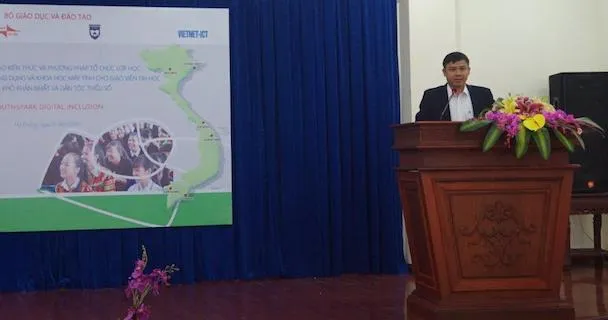 Ứng dụng công nghệ vào giảng dạy và học tập