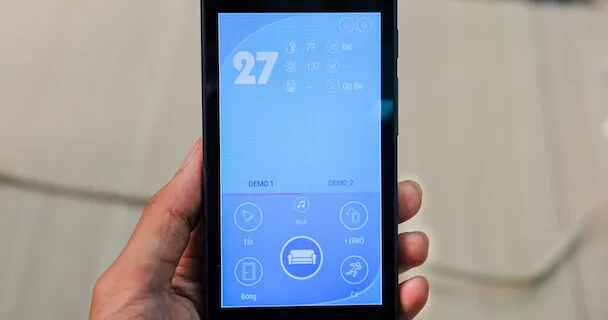 Điều khiển hệ thống điện trong nhà bằng smartphone