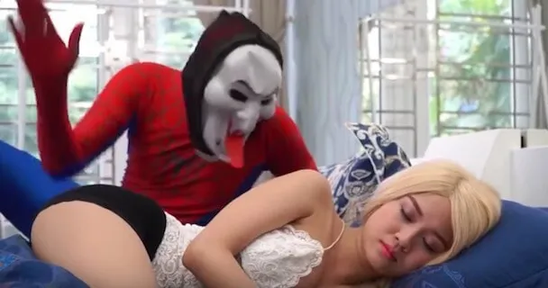 Cách bảo vệ trẻ em khỏi các kênh YouTube nhạy cảm