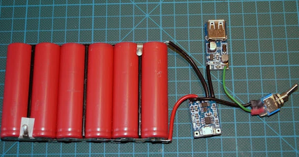 Tự chế sạc dự phòng bằng pin laptop