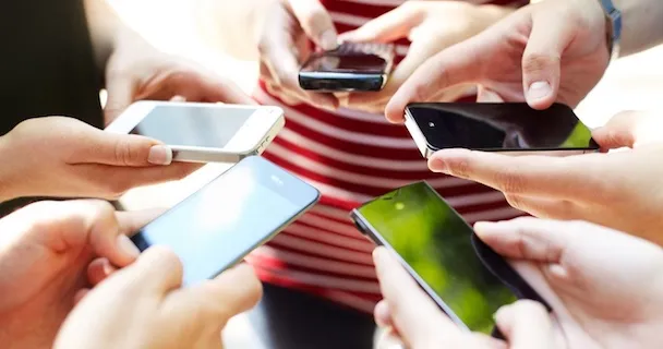 Smartphone đang hủy hoại cuộc sống như thế nào?