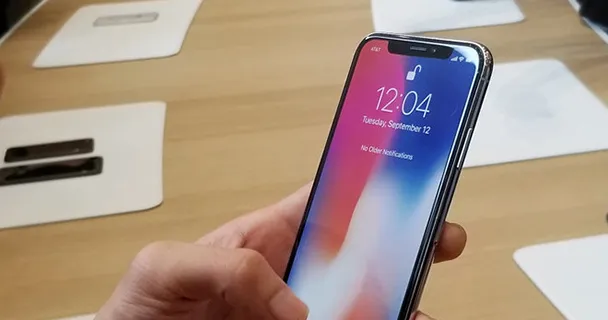 iPhone X tại Việt Nam bị ‘đội giá’ gần 50 triệu đồng